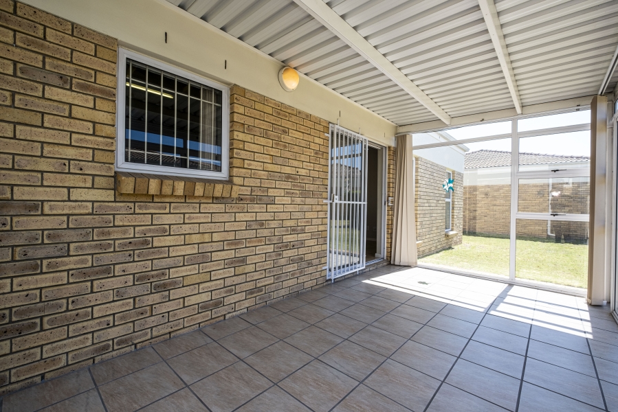 1 Bedroom Property for Sale in Protea Heights Western Cape